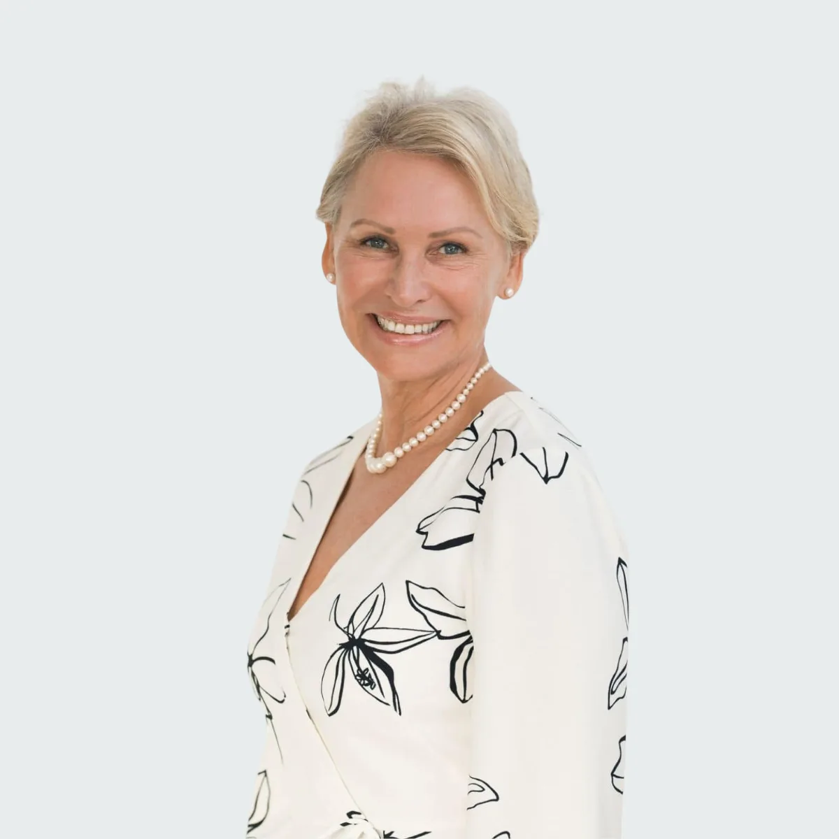 Dr Georgina Konrat — Labiaplasty Doctor, Bondi Junction Sydney